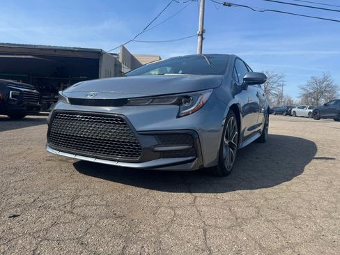 Used 2021 Toyota Corolla SE w/ Carpet Mat Package (TMS) FWD image 2