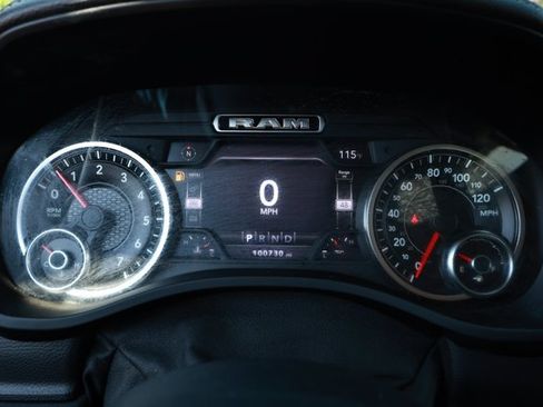 Used 2019 RAM 1500 Laramie AWD/4WD image 11