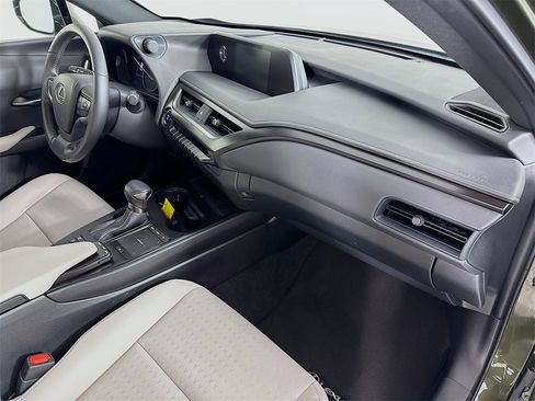 Used 2022 Lexus UX 250h image 26
