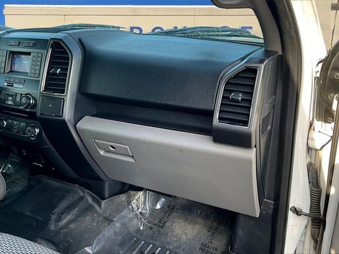 Used 2018 Ford F150 XLT image 26