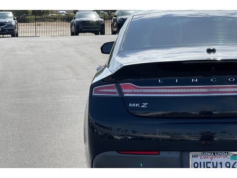 Used 2018 Lincoln MKZ Reserve FWD image 15