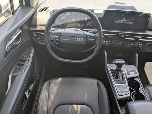 Certified 2026 Kia Sportage SX FWD image 15
