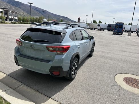 Used 2020 Subaru Crosstrek 2.0i Premium w/ Popular Package #2 image 5