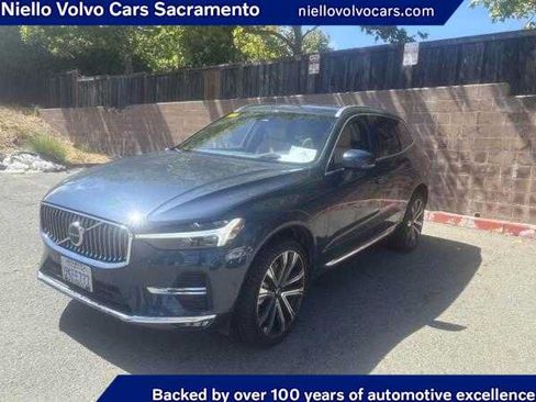 Used 2023 Volvo XC60 B5 Ultimate w/ Climate Package AWD/4WD image 1
