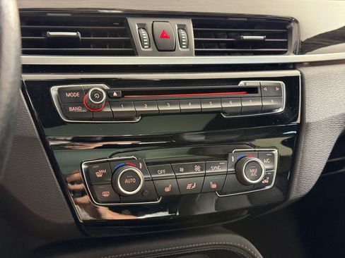 Used 2018 BMW X1 xDrive28i AWD/4WD image 26