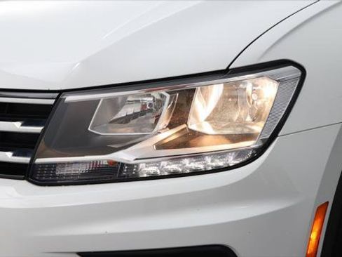 Used 2021 Volkswagen Tiguan S FWD image 34