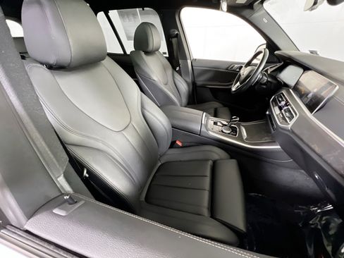 Used 2022 BMW X5 xDrive40i w/ Premium Package image 27