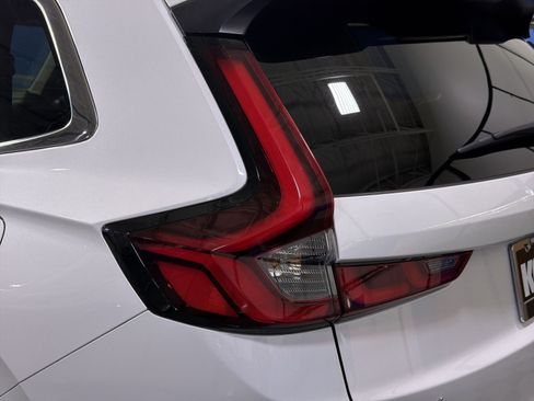 Used 2024 Honda CR-V EX-L image 17