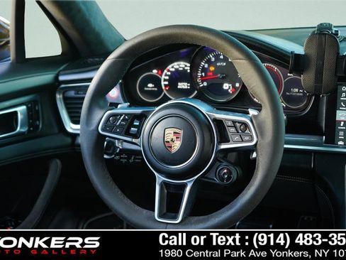 Used 2019 Porsche Panamera GTS image 59