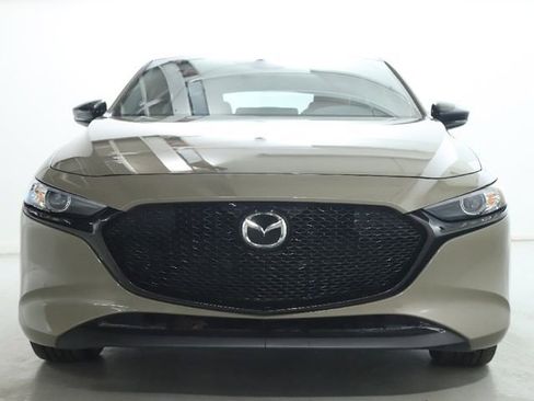 Certified 2025 MAZDA MAZDA3 Carbon image 11