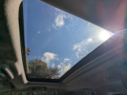 Used 2023 Toyota 4Runner Limited image 21