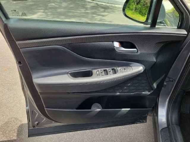 Used 2019 Hyundai Santa Fe SEL FWD image 15