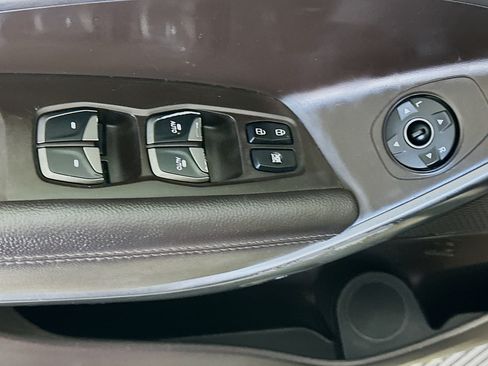 Used 2017 Hyundai Santa Fe Sport 2.0T FWD image 15