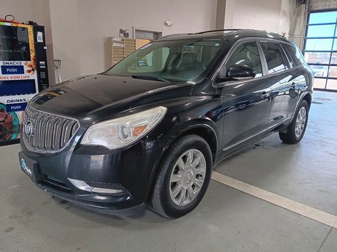 Used 2013 Buick Enclave Leather image 2