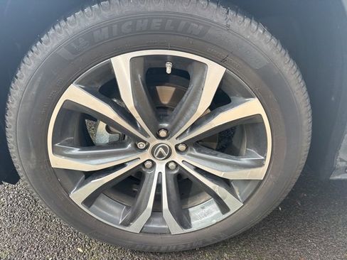 Used 2018 Lexus RX 450h AWD image 12