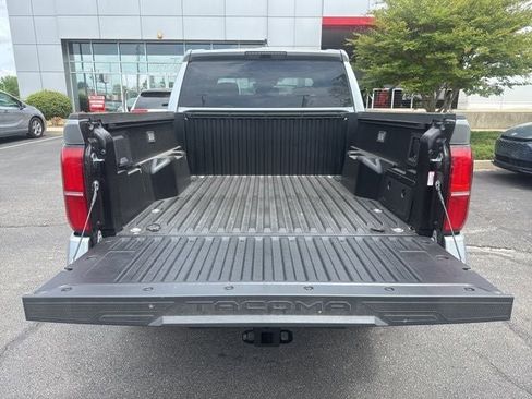 New 2026 Toyota Tacoma TRD Off-Road AWD/4WD image 11