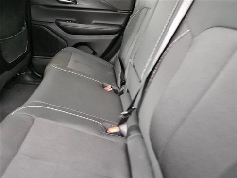 New 2025 Jeep Grand Cherokee Laredo X image 14