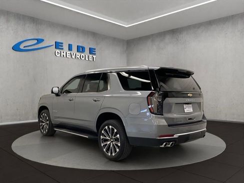 Used 2025 Chevrolet Tahoe High Country AWD/4WD image 6