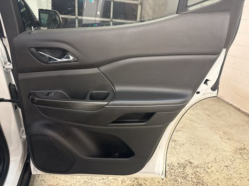Used 2019 GMC Acadia SLT w/ LPO, Floor Liner Package AWD/4WD image 27