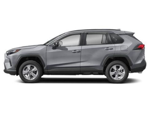 Used 2024 Toyota RAV4 LE AWD/4WD image 2