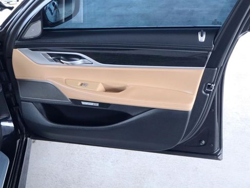 Used 2017 BMW 740i RWD image 41