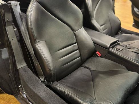 Used 1996 Chevrolet Corvette Coupe RWD image 18