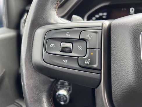 Used 2022 GMC Sierra 1500 AT4 image 29