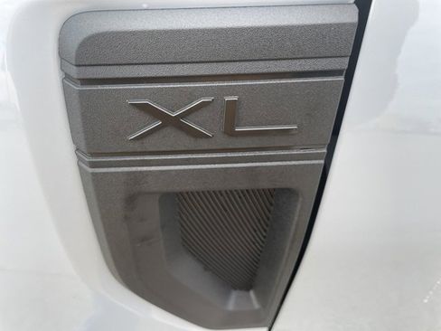 New 2025 Ford Maverick XL w/ Equipment Group 101A image 5