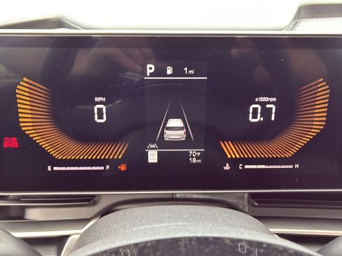 New 2026 Kia Carnival LXS image 25