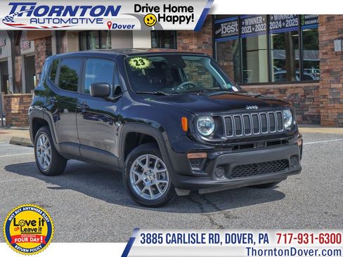 Used 2023 Jeep Renegade Latitude AWD/4WD image 1