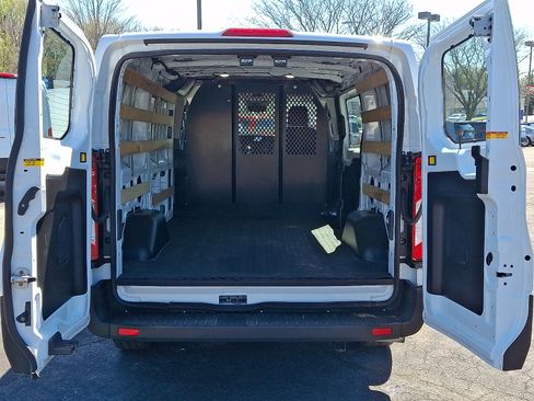 Used 2024 Ford Transit 250 Low Roof w/ Exterior Upgrade Package RWD image 28