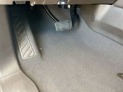 New 2026 GMC Yukon XL Elevation image 14