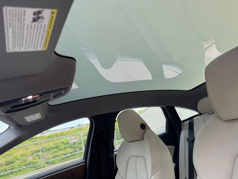 New 2025 Audi A6 e-tron Premium Plus image 19