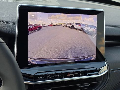 New 2025 Jeep Compass Latitude w/ Sun & Sound Group image 6