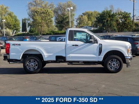 New 2025 Ford F350 XLT image 6