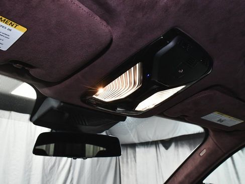 Used 2023 BMW XM image 54