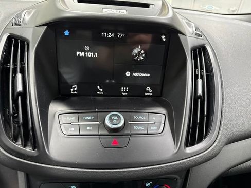 Used 2018 Ford Escape SEL FWD image 19