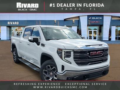 New 2026 GMC Sierra 1500 SLT w/ SLT Premium Package