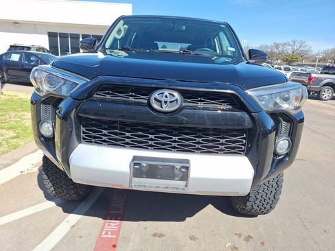 Used 2014 Toyota 4Runner SR5 image 8