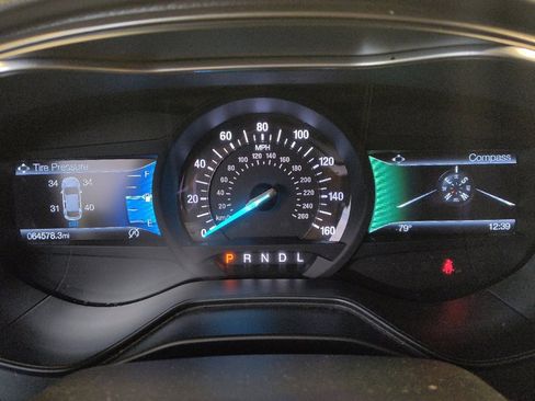 Used 2020 Ford Fusion SE image 23