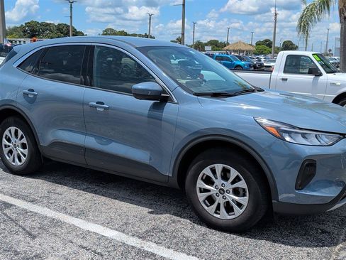 Certified 2023 Ford Escape Active w/ Tech Pack #2 AWD/4WD image 5