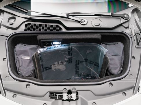 Used 2021 Lamborghini Huracan EVO RWD image 53