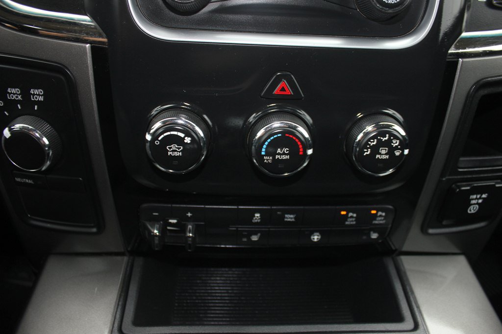 Used 2018 RAM 2500 Lone Star w/ Sport Appearance Group AWD/4WD image 18