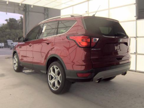 Used 2019 Ford Escape Titanium FWD image 5