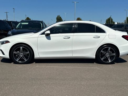 Used 2019 Mercedes-Benz A 220 4MATIC image 5