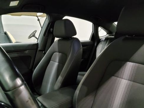 Used 2023 Honda Civic Sport image 15