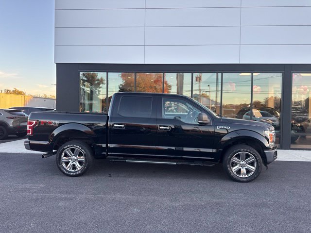 Used 2018 Ford F150 XLT w/ Equipment Group 302A Luxury AWD/4WD image 2