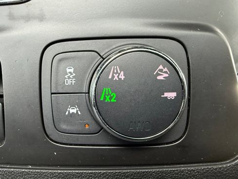 Used 2018 Chevrolet Traverse High Country w/ LPO, Floor Liner Package AWD/4WD image 35