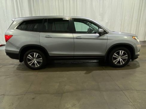Used 2016 Honda Pilot EX image 3