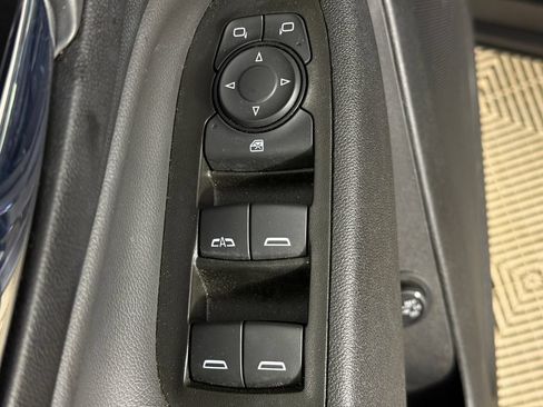 Used 2020 Chevrolet Equinox LT AWD/4WD image 35